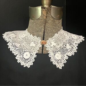 Antique/Vintage Handmade Crochet Irish Lace Collar